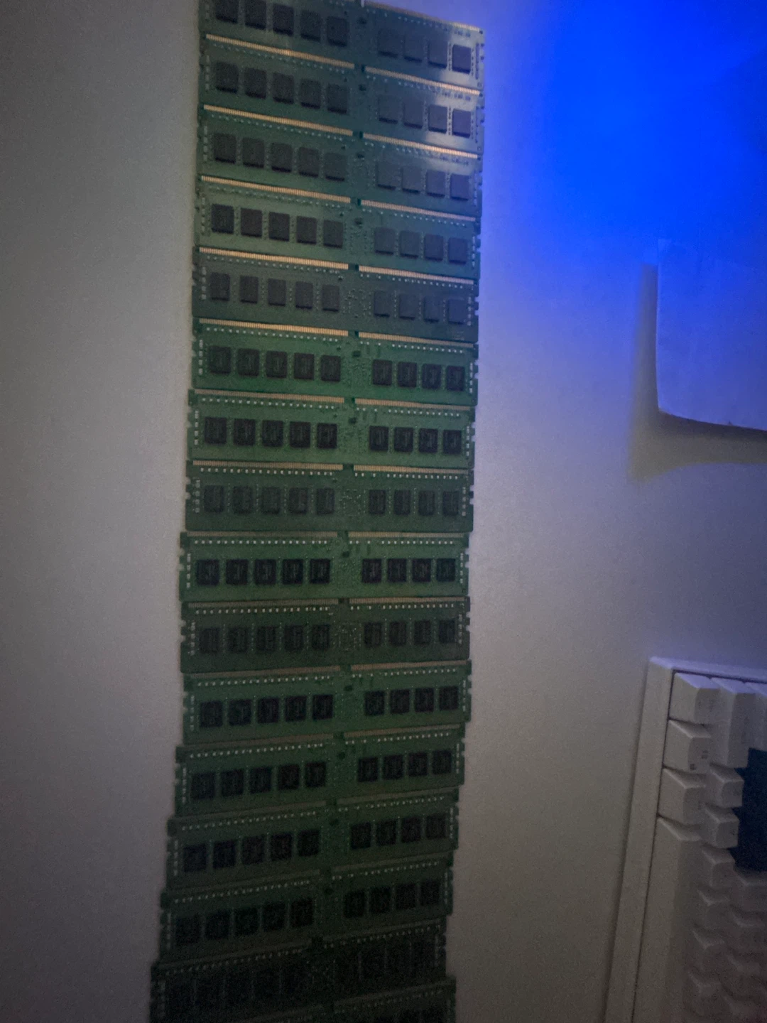(16 sticks in stock) of 8gb DDR4 RAM