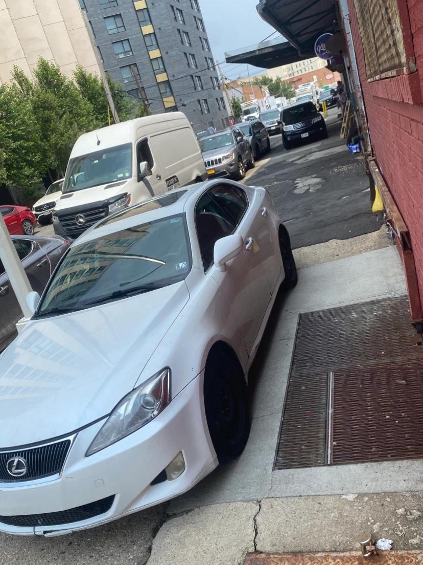 Lexus IS 250 Sedan