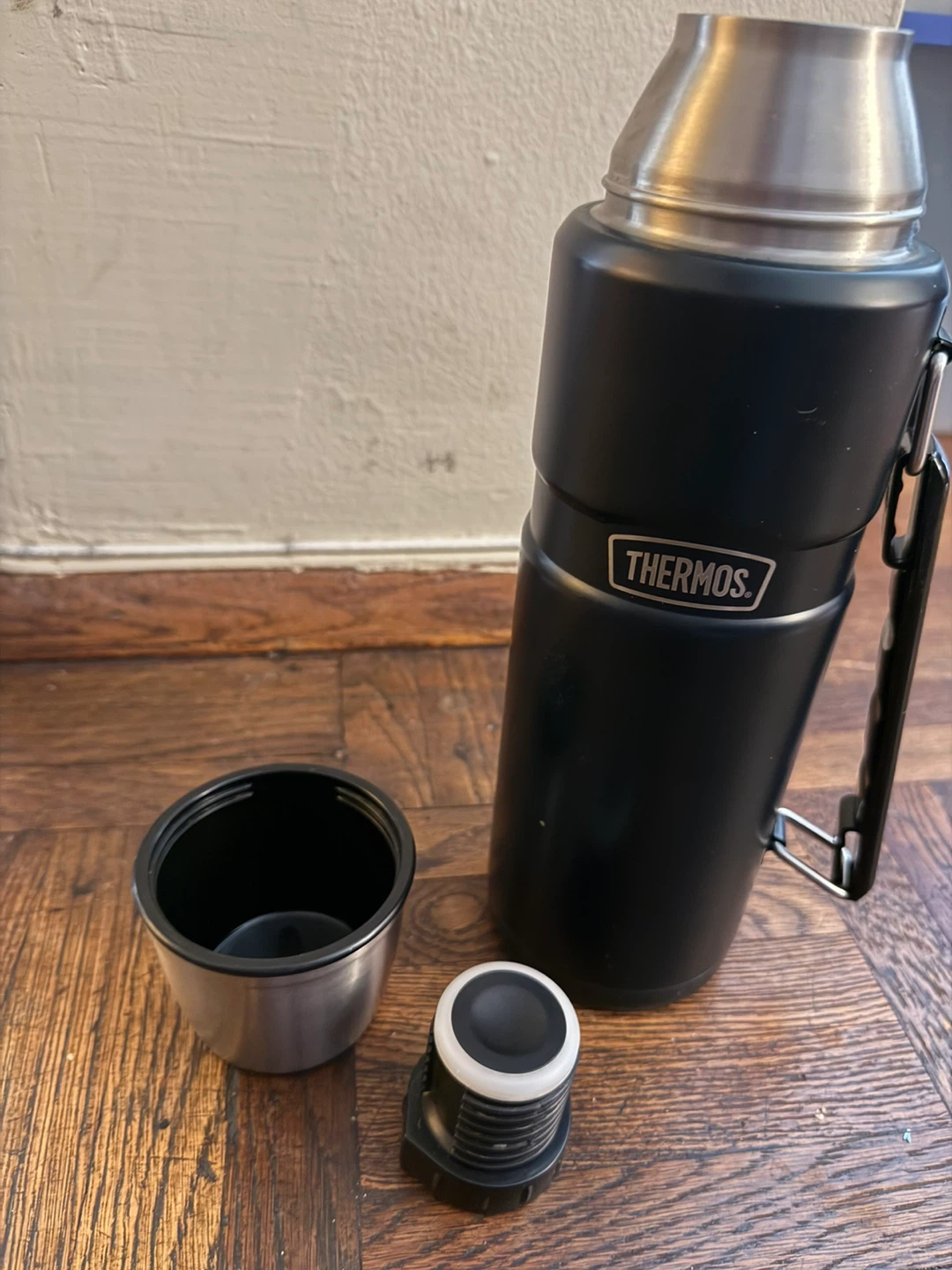 Thermos Insulated Beverage Bottle for sale - photo 3