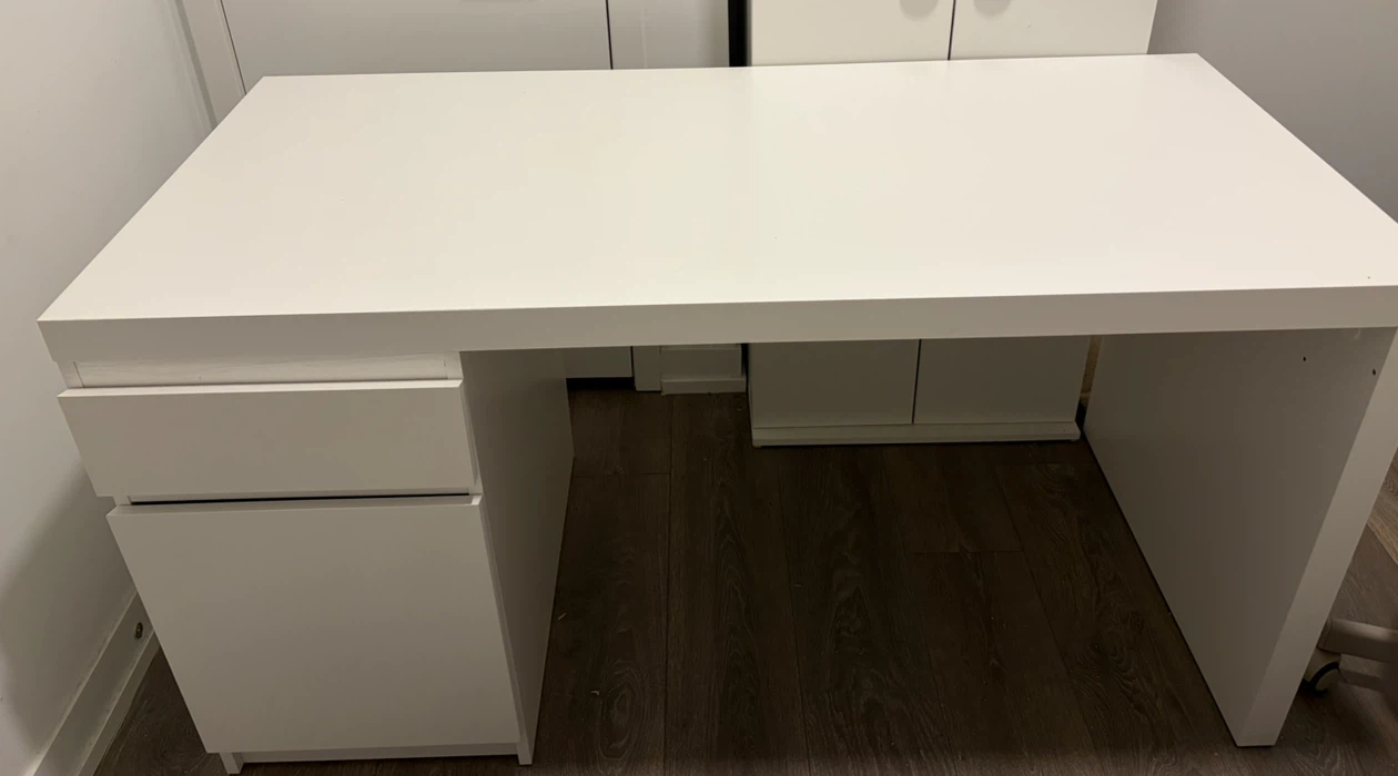 IKEA MALM Desk - White - photo 2