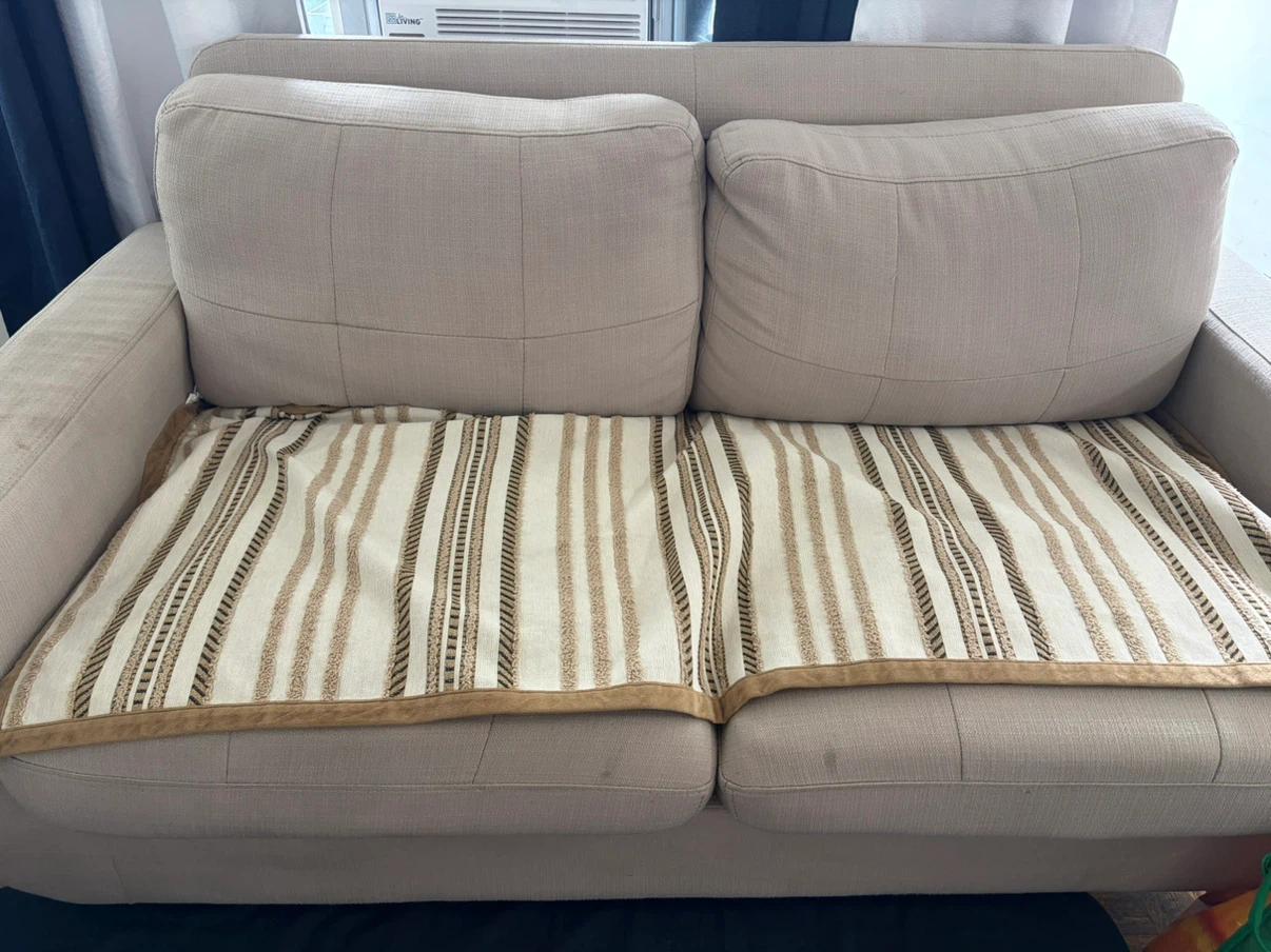 Beige sofa set-Moving another province - photo 2