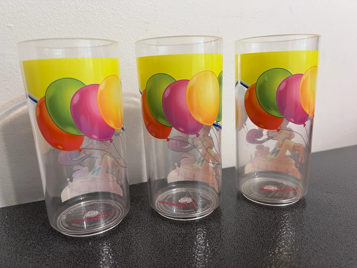 Vintage Nestlé Nesquik Bunny Collectible Cups – Set of 3 - photo 3