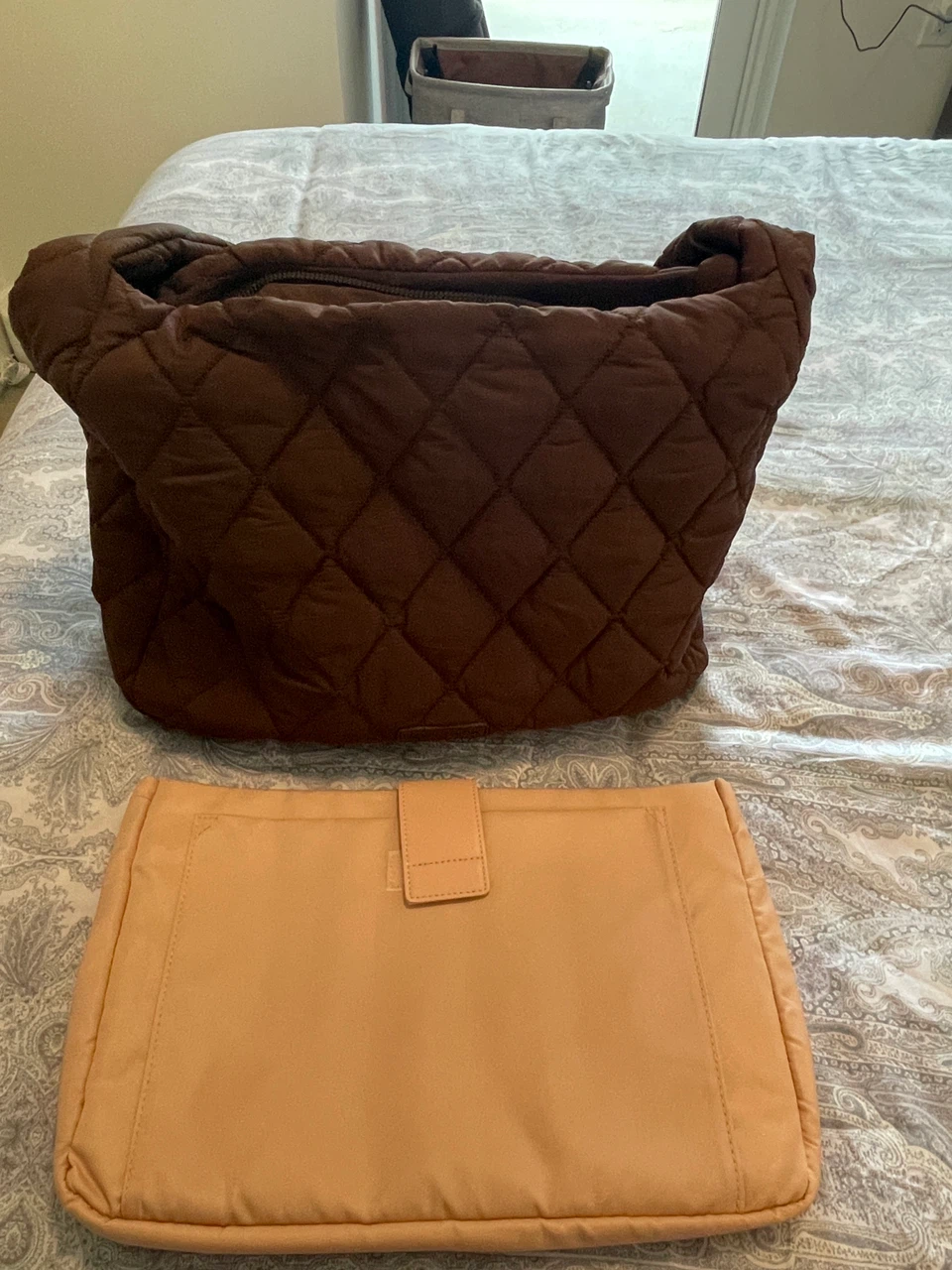 Poppy & Peonies Tote It Espresso - photo 5