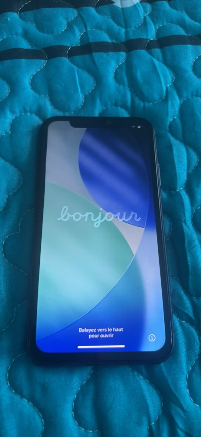 Apple iPhone 11 - Black - photo 2