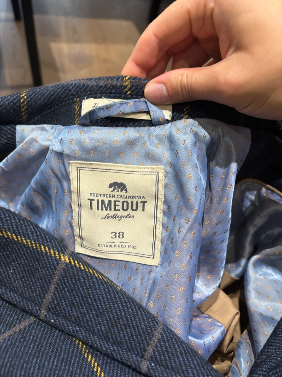 Timeout Los Angeles Unisex Plaid Blazer Size 38 - photo 2