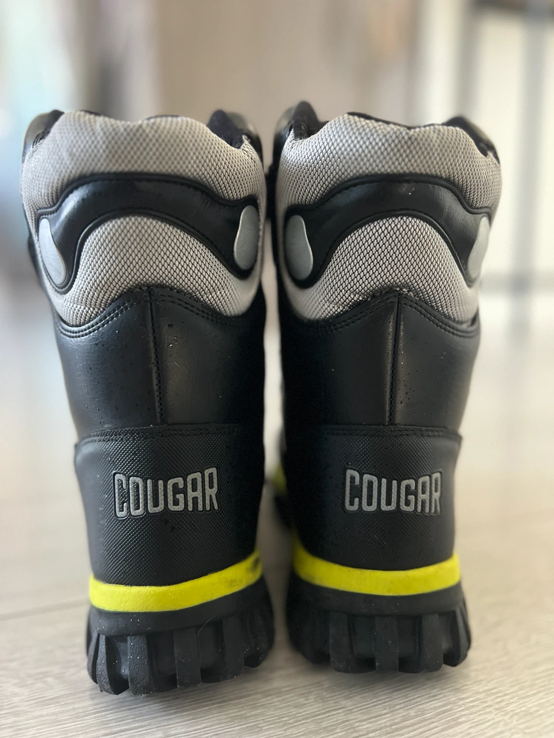 Cougar Waterproof Winter Boots - Youth Size 5 - photo 5