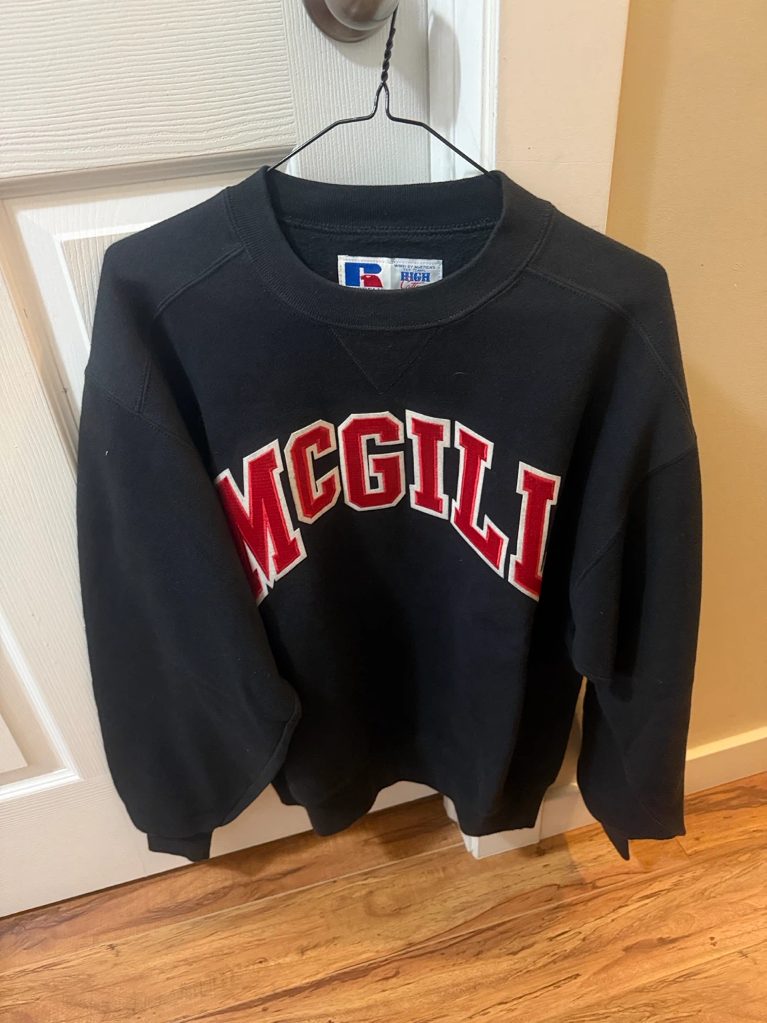1990 vintage Russell Athletic McGill Sweatshirt - Black - Size M