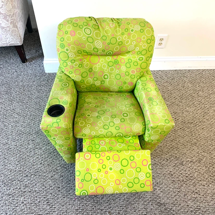 Kids Recliner Chair Green Child Toddler Furniture Cup Holder - photo 2