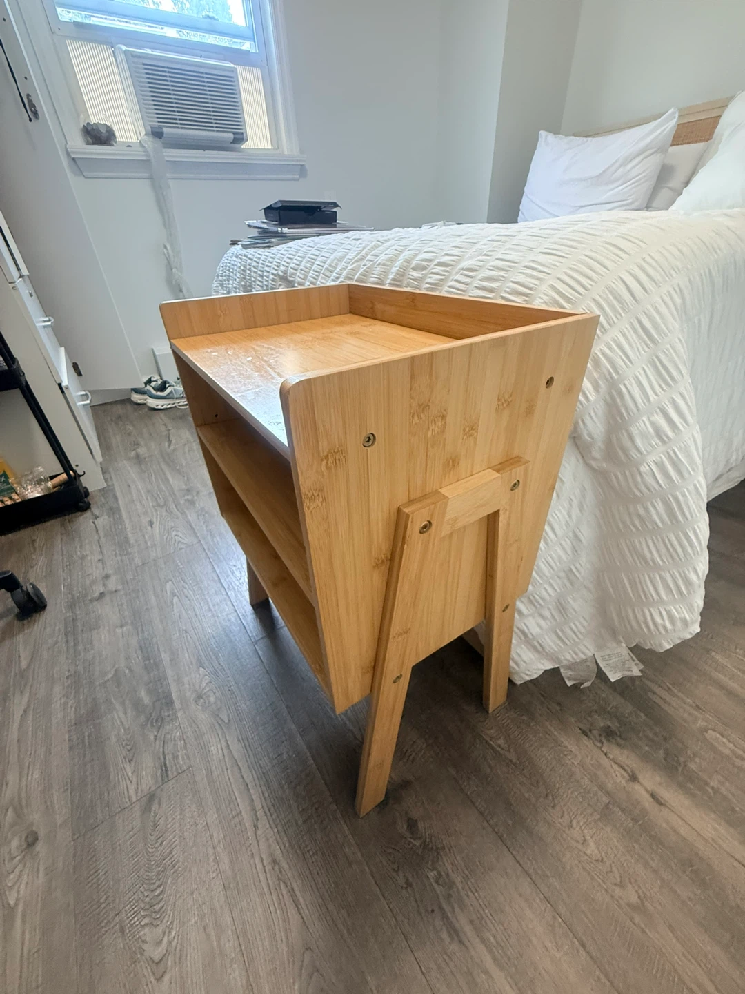 Modern Nightstand – Like New - photo 5