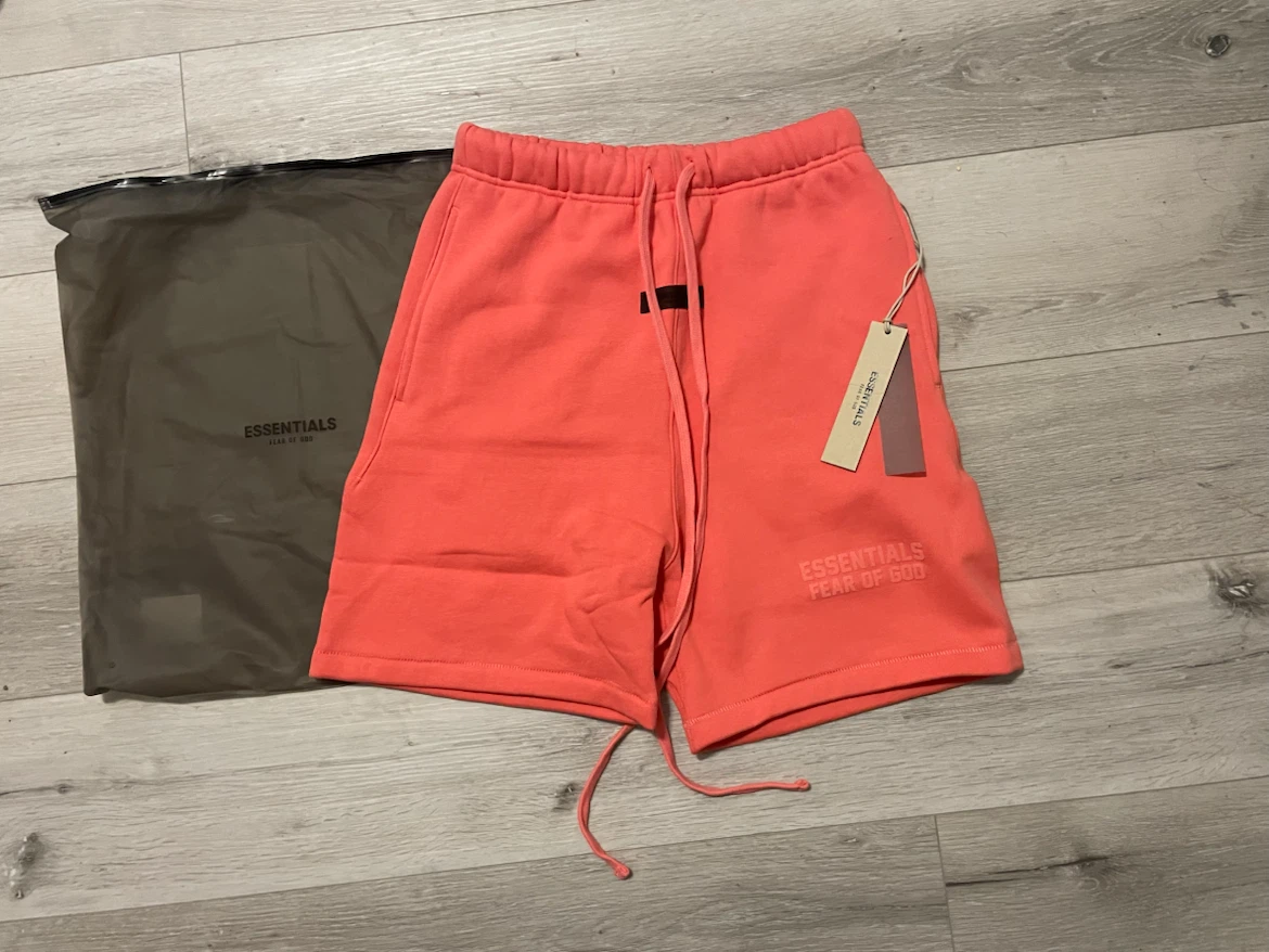 Essentials FOG Coral Shorts