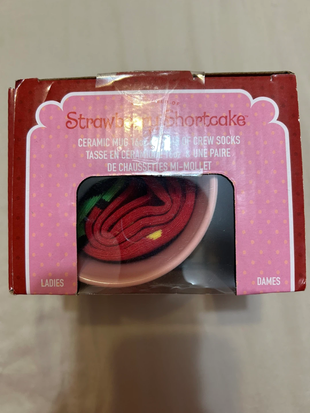 Strawberry Shortcake Ceramic Mug and Crew Socks Set - photo 2