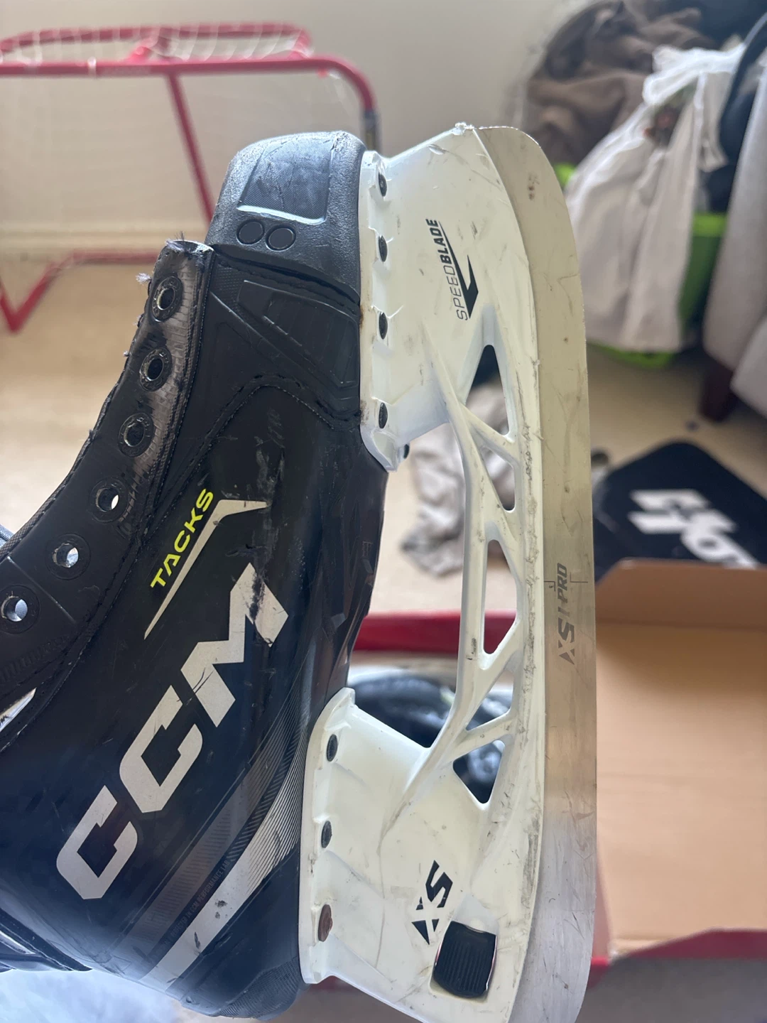 CCM Tacks XF80 Hockey Skates - photo 2