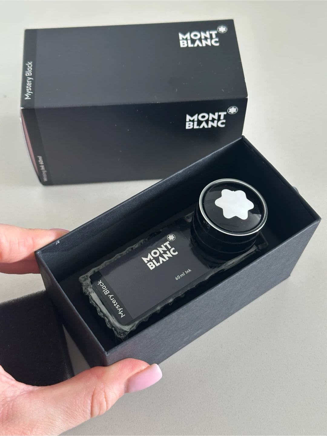 Montblanc Mystery Black 60ml Ink - photo 4