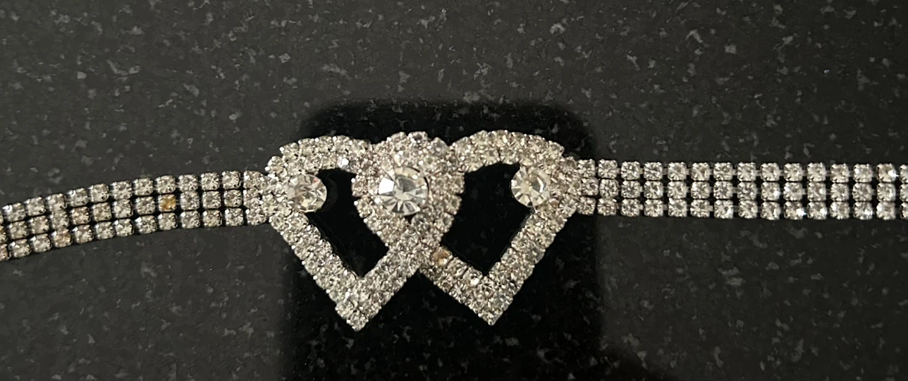 Silver-Tone Rhinestone Double Heart Bracelet - photo 2