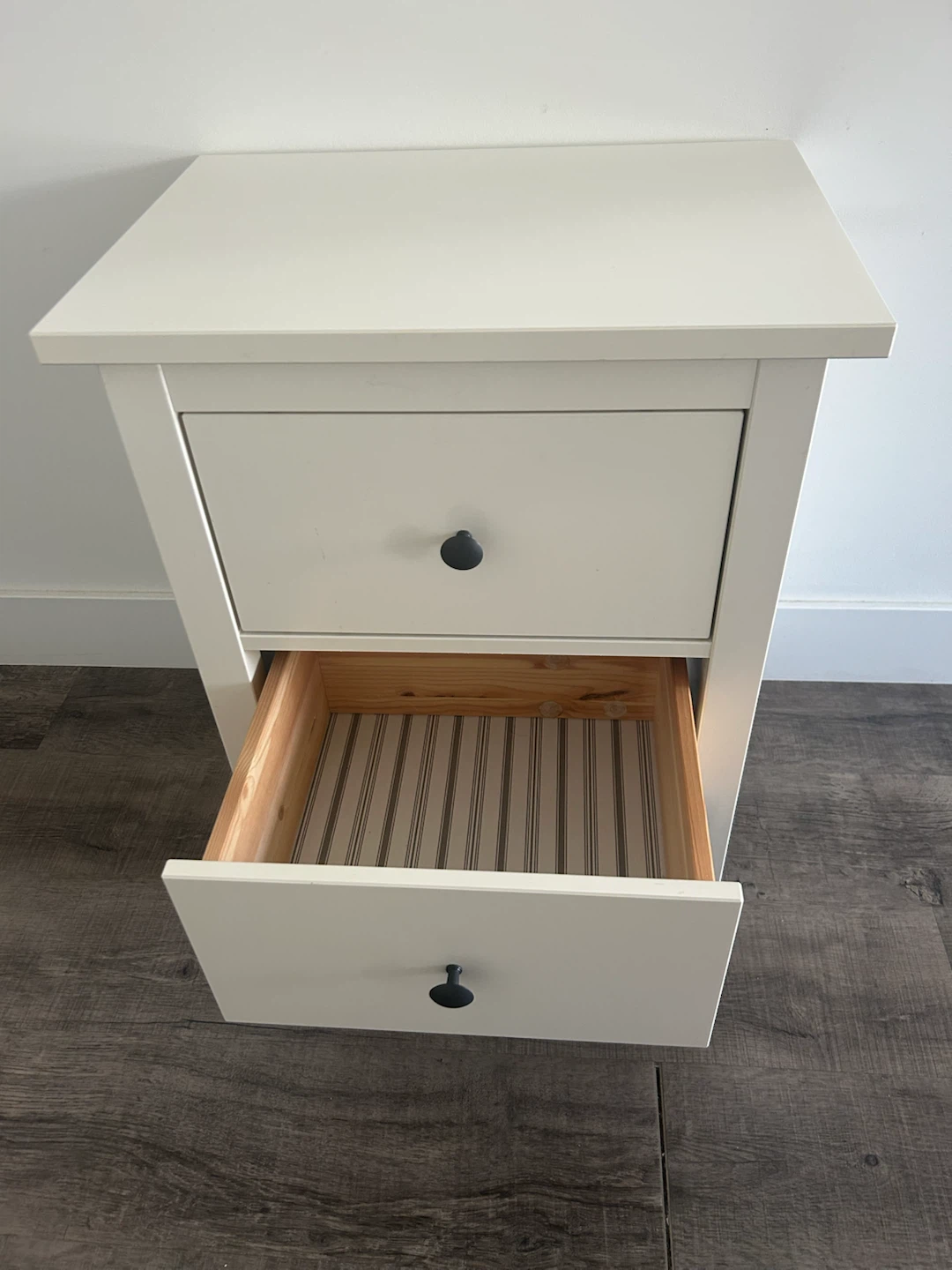 IKEA HEMNES white nightstand with 2 drawers - photo 3