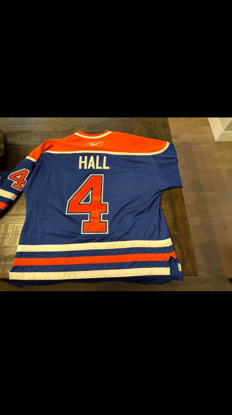 Taylor Hall Signed Edmonton Oilers Reebok Jersey - photo 2