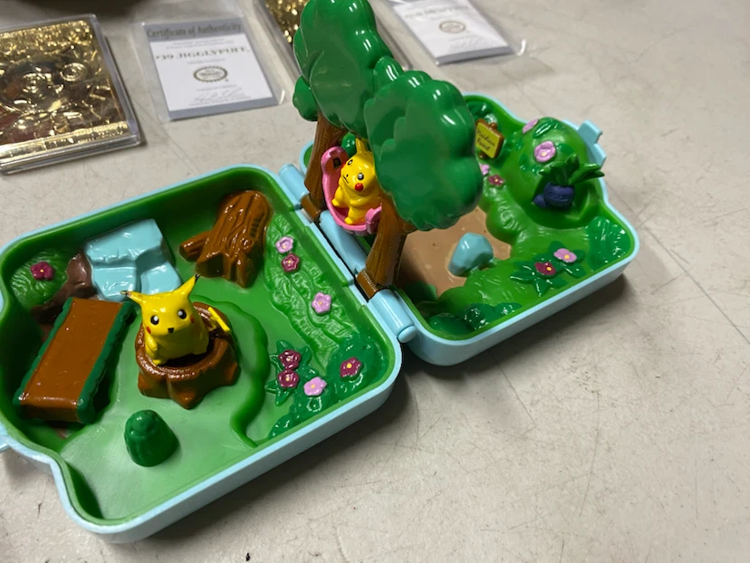 Pokémon vintage collectibles - photo 3