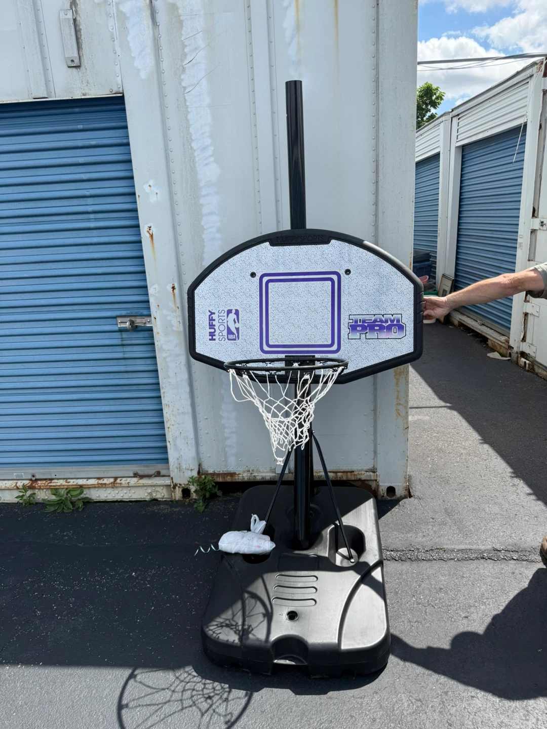 Huffy Sports Team Pro Portable Basketball Hoop