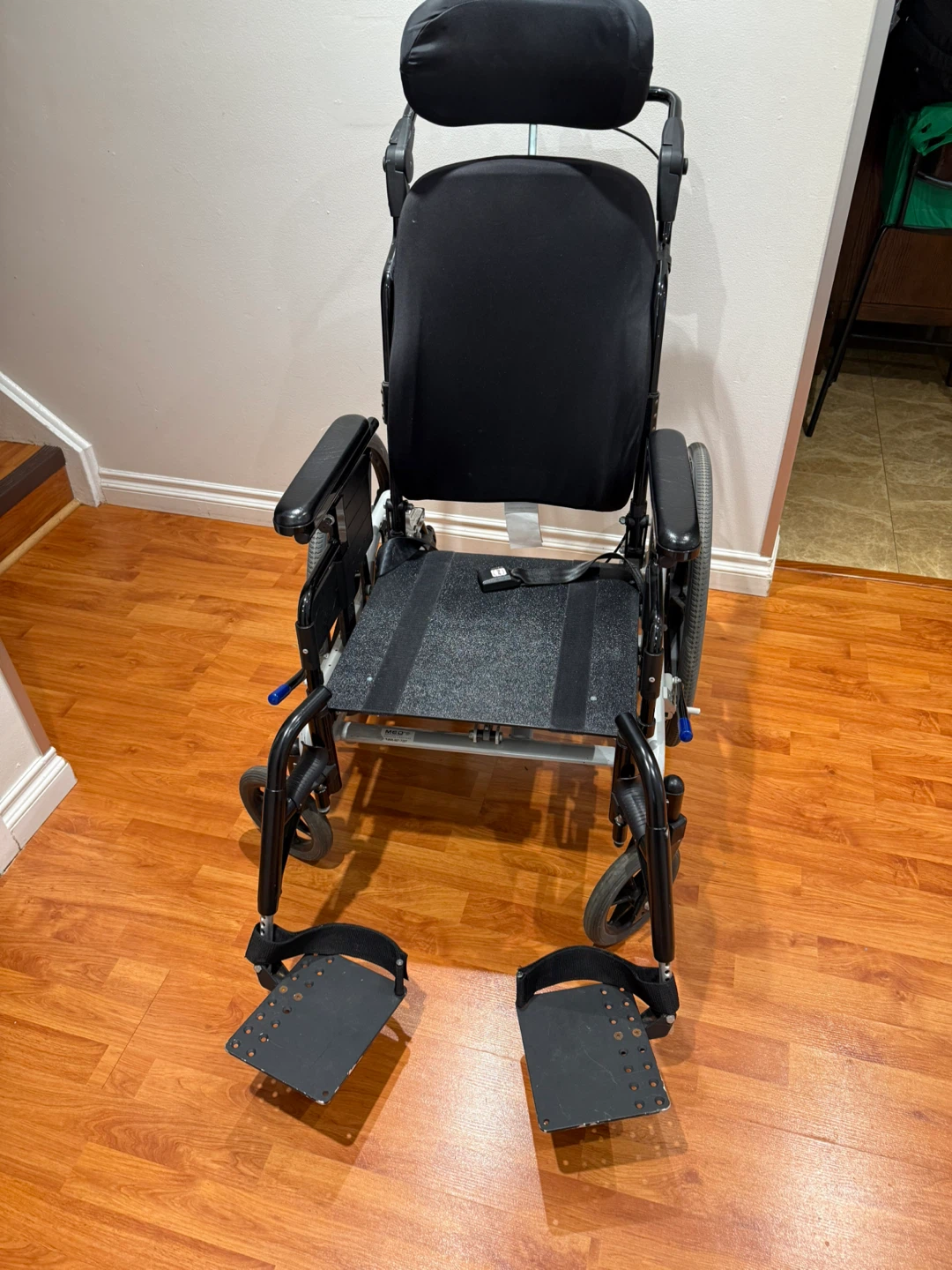 Future Prism Basic Back Wheelchair - photo 2