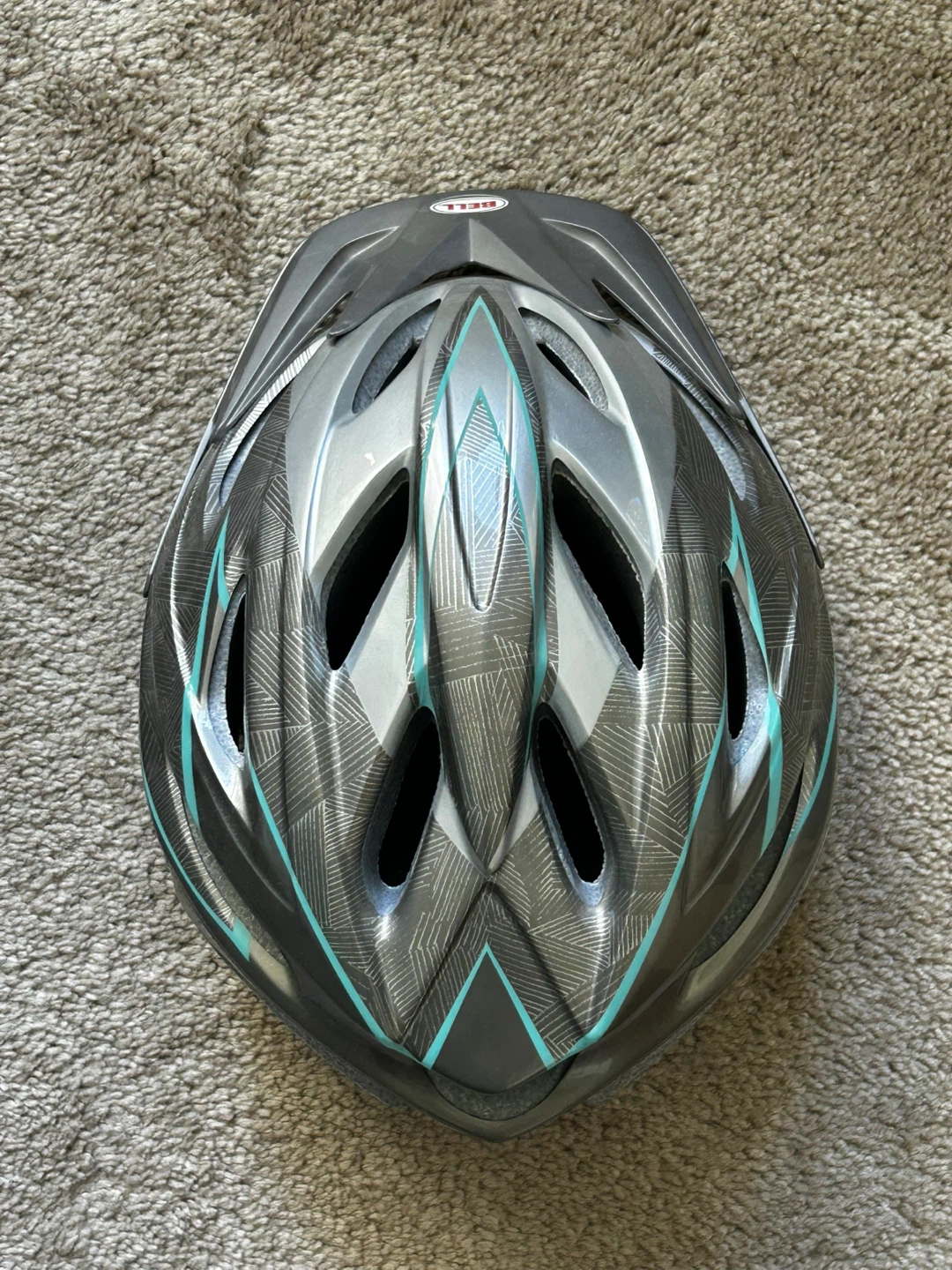 Bell Bicycle Helmet - Women’s small - photo 4