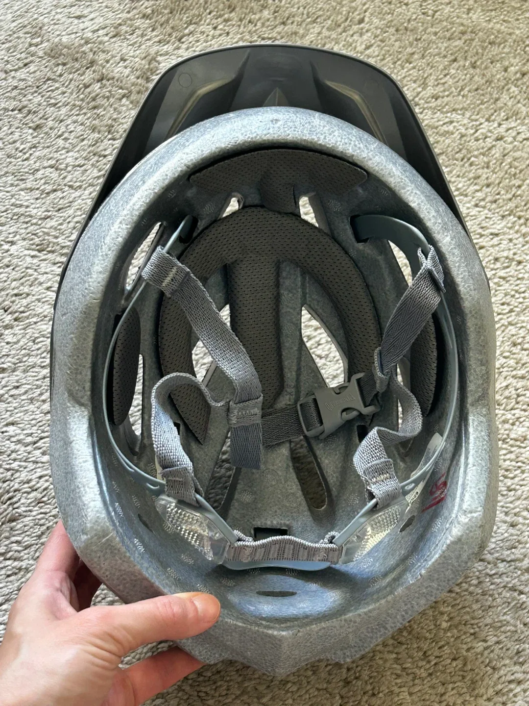 Bell Bicycle Helmet - Women’s small - photo 5