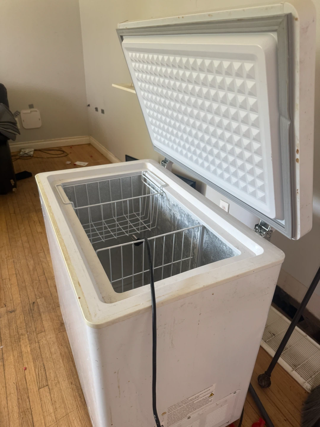 Danby Chest Freezer - photo 3