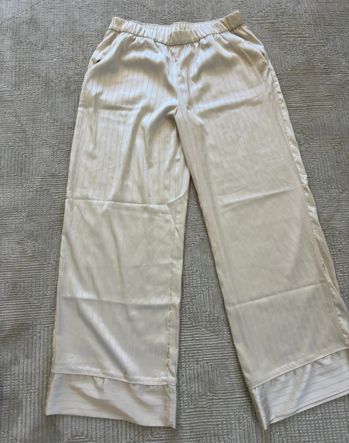 Abercrombie & Fitch Satin Striped Pants
