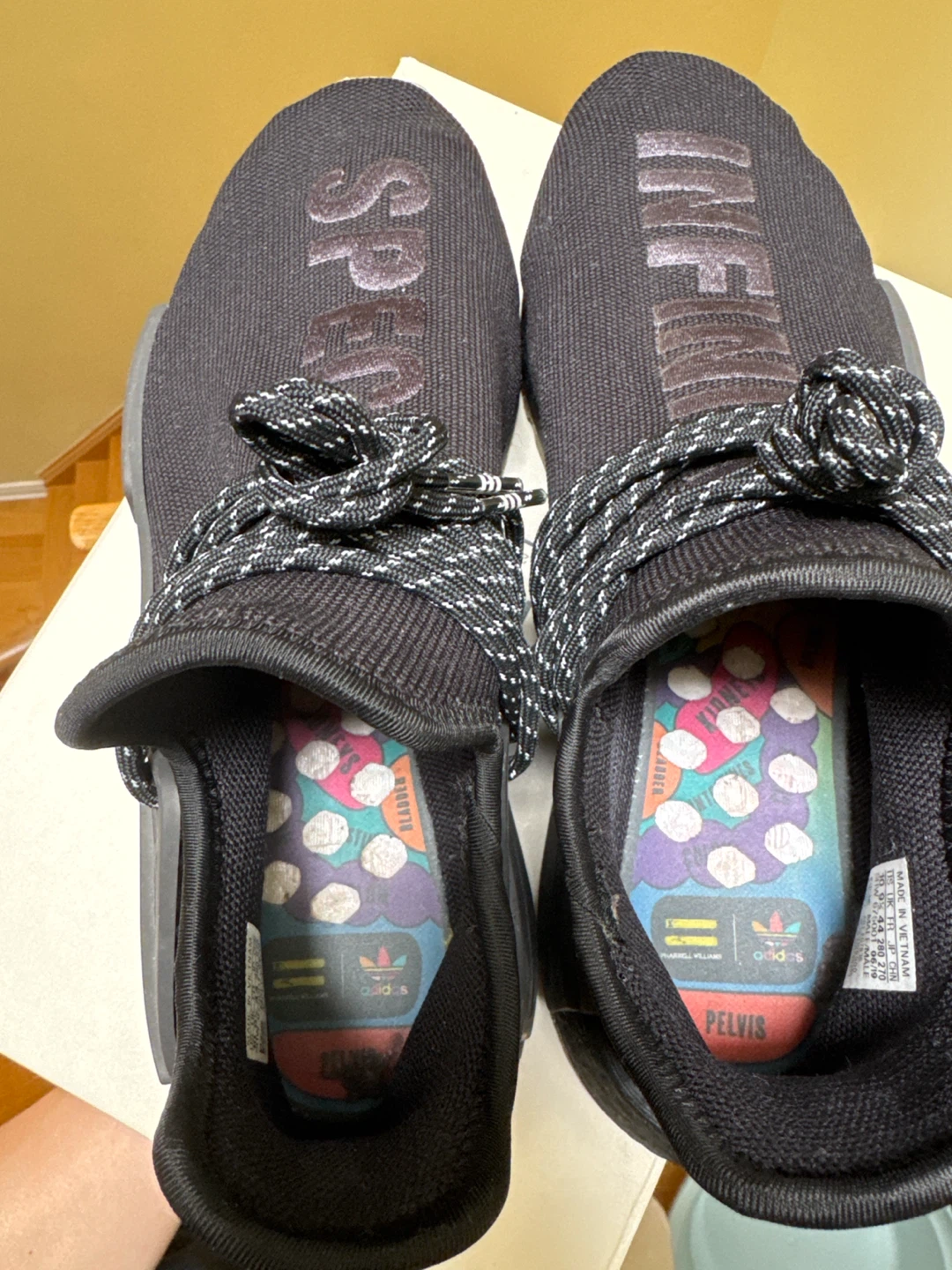 Pharrell x adidas NMD Human Race Size 10 - photo 2