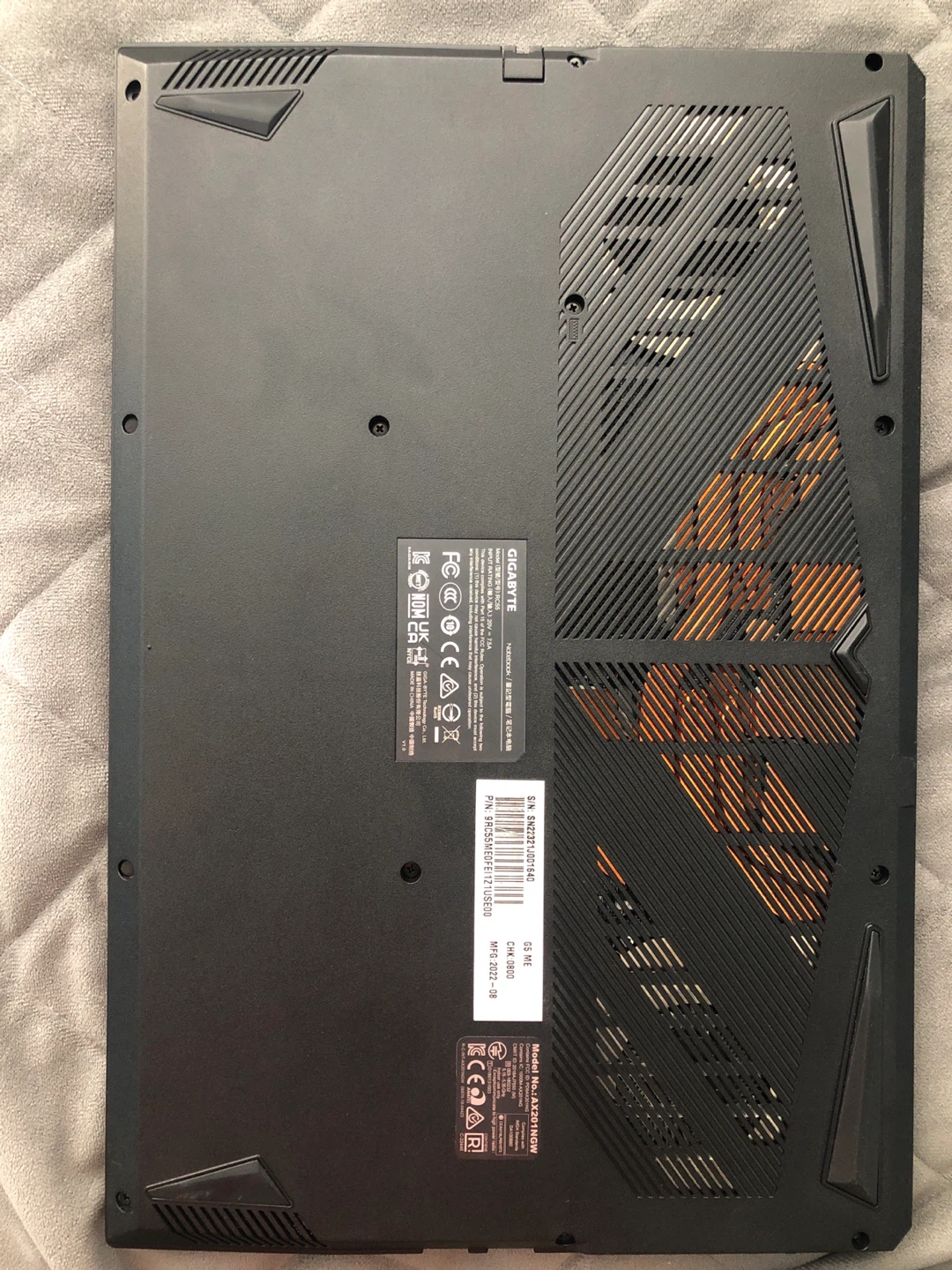 Gigabyte Gaming Laptop - photo 3