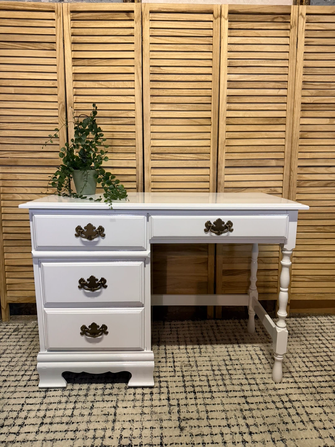 Solid Wood  Vanity Desk