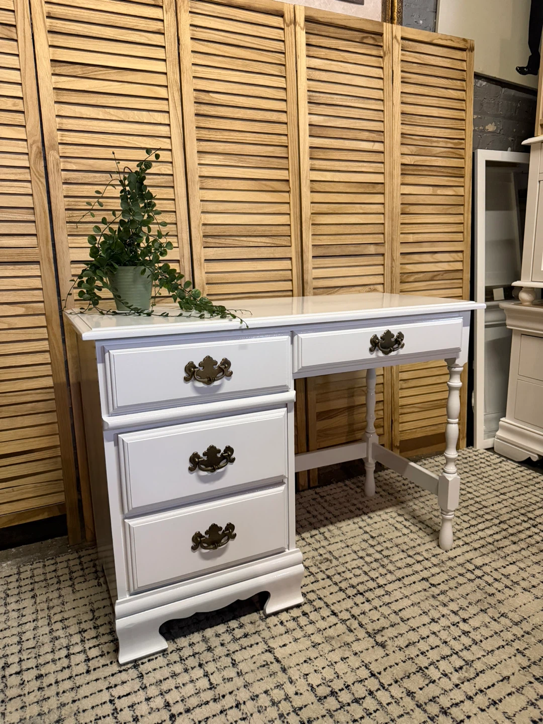 Solid Wood  Vanity Desk - photo 2
