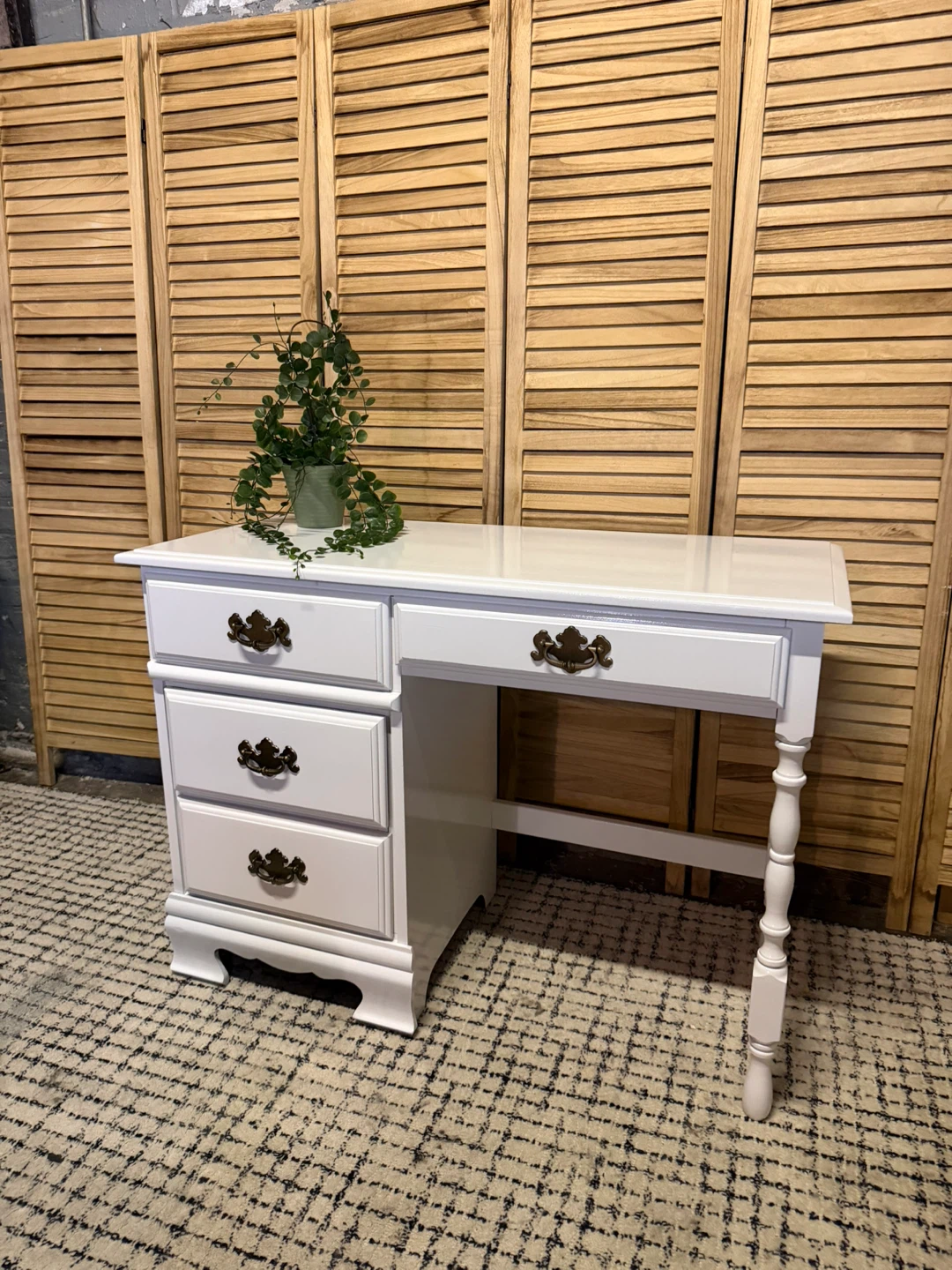 Solid Wood  Vanity Desk - photo 3