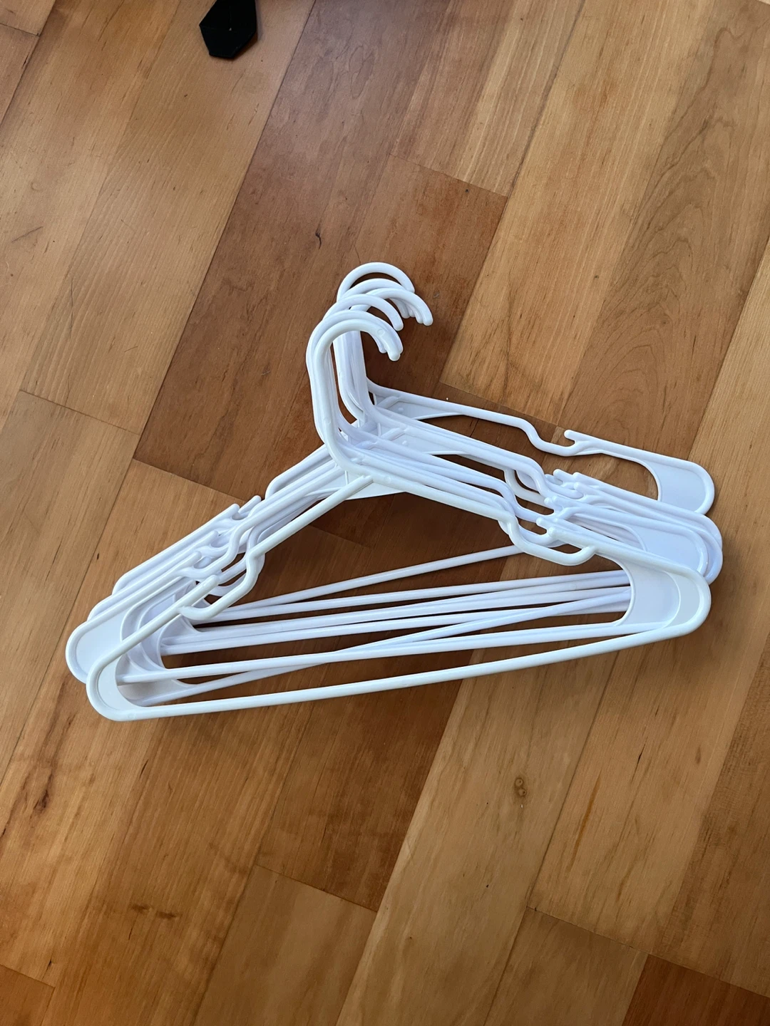 Set of 10 White Plastic Hangers