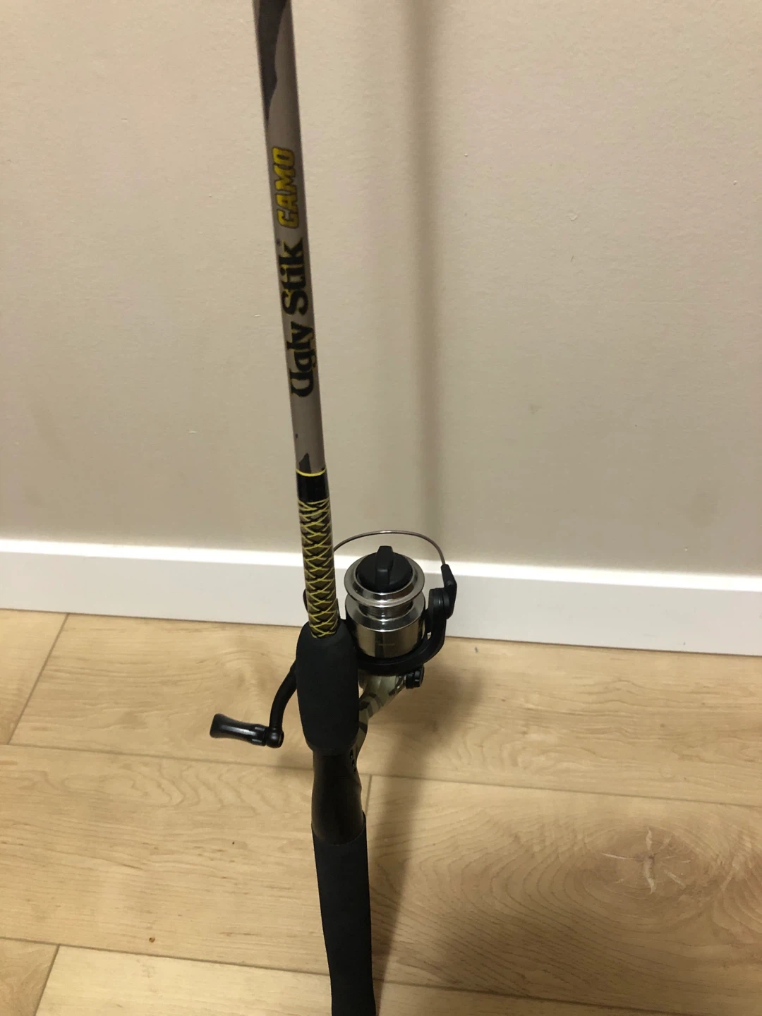 Ugly stick CAMO fishing rod - photo 2