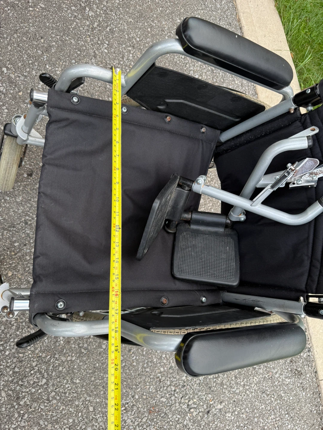 Standard Manual Wheelchair with Removable Footrests - photo 5