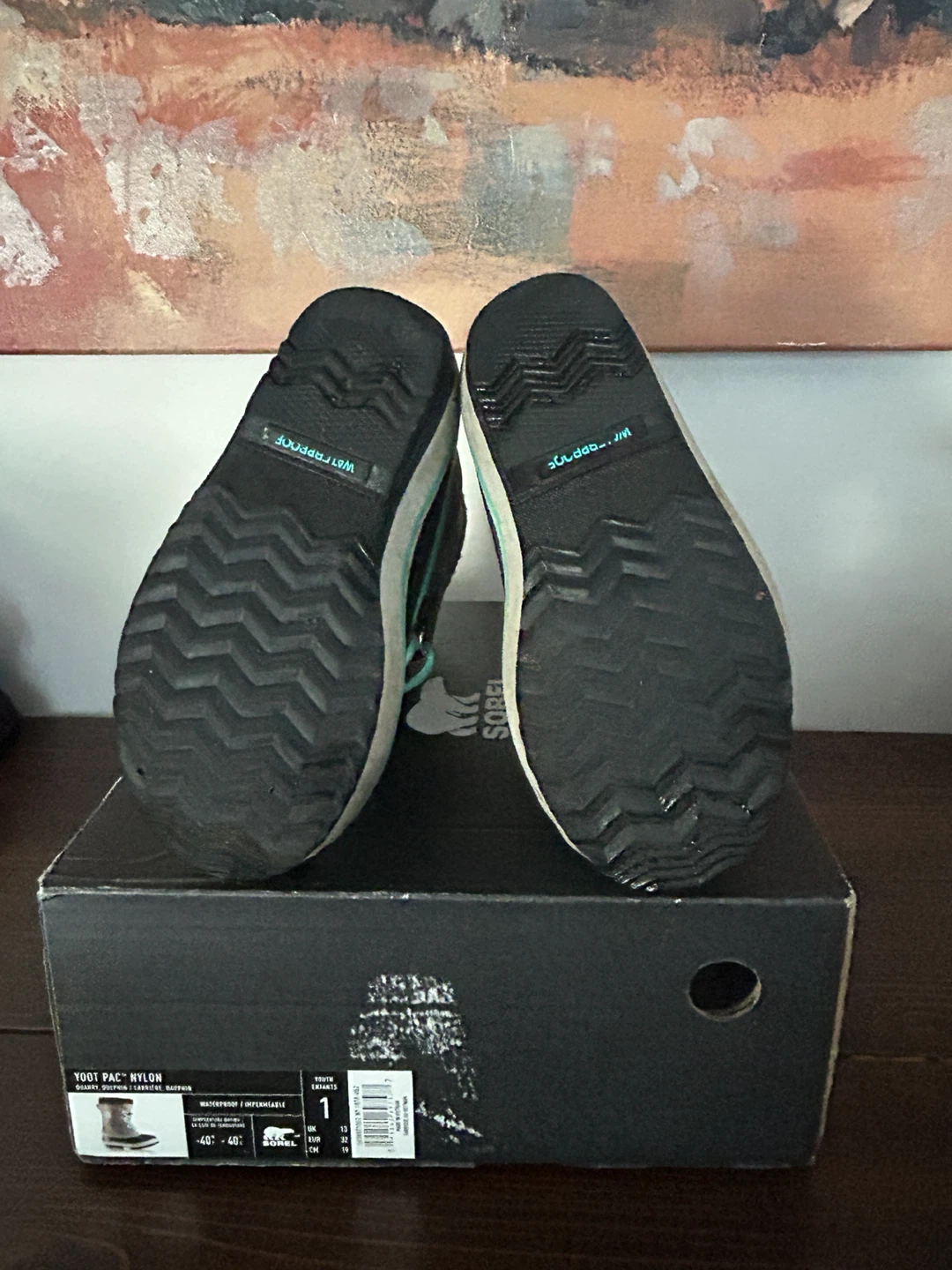 Sorel Youth Waterproof Boots Size 1 - photo 2