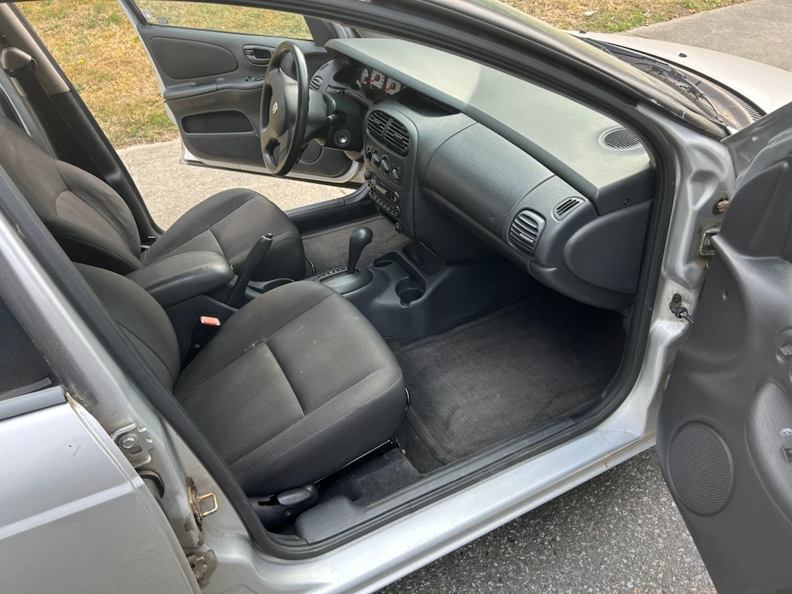 2004 Chrysler neon - photo 4