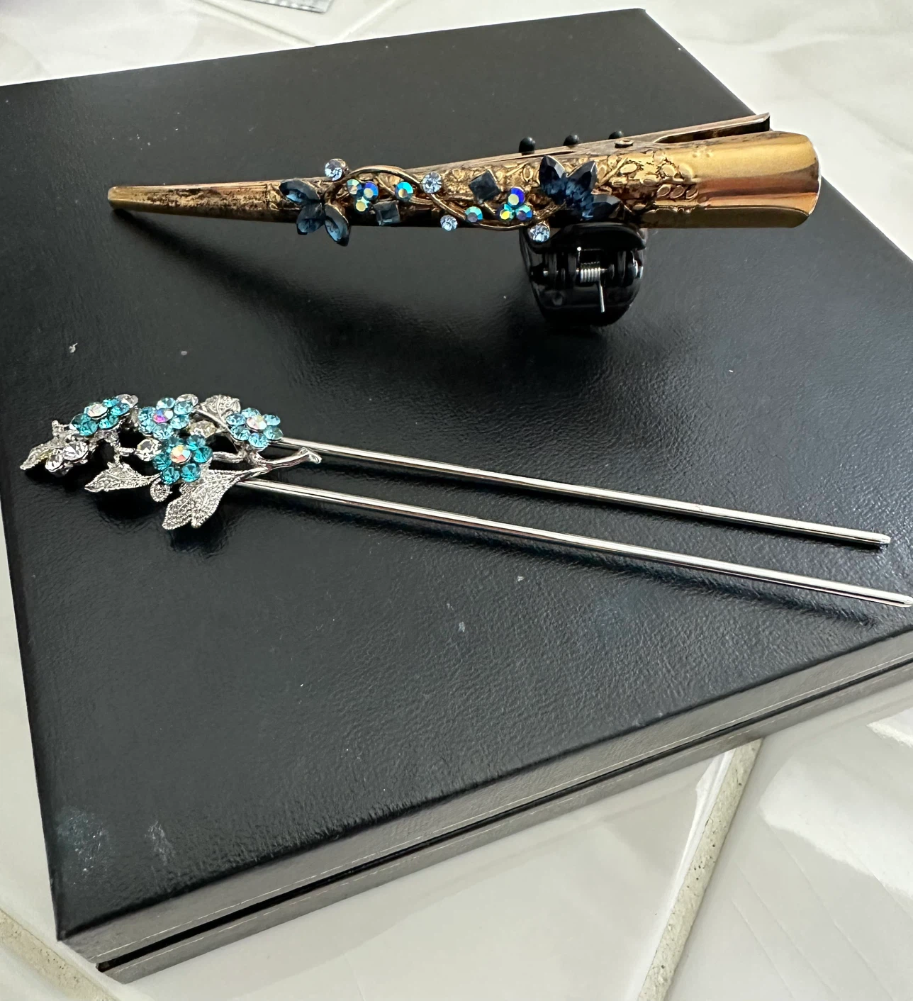 Decorative Hair Clip & Pin with Blue Rhinestones - photo 3