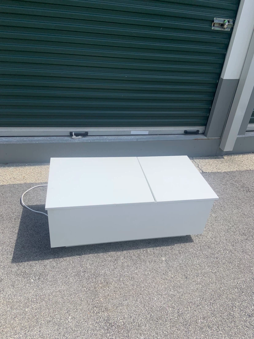 White Lift Top Coffee Table with Outlets