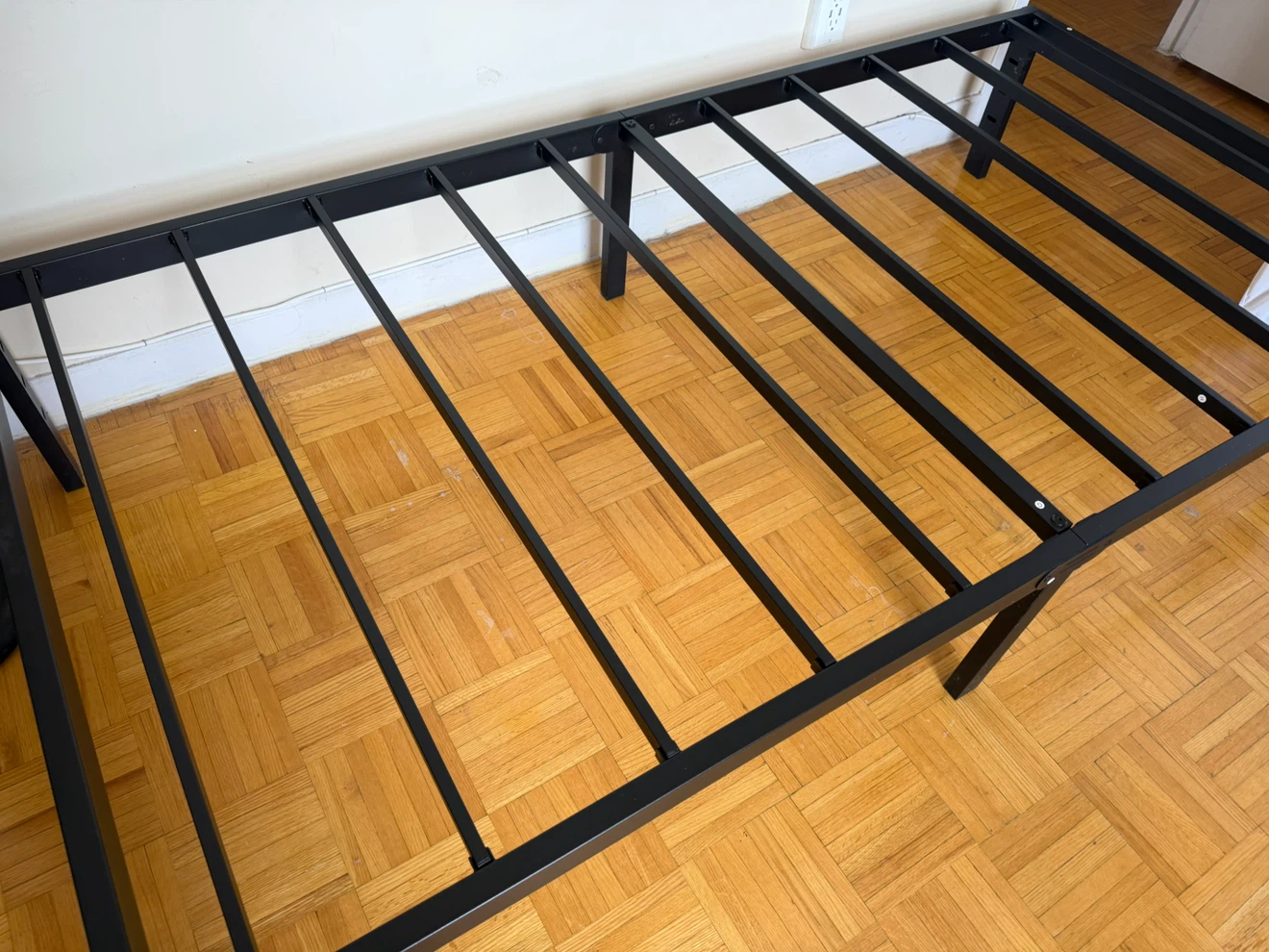 HLIPHA Twin Size Metal Platform Bed Frame