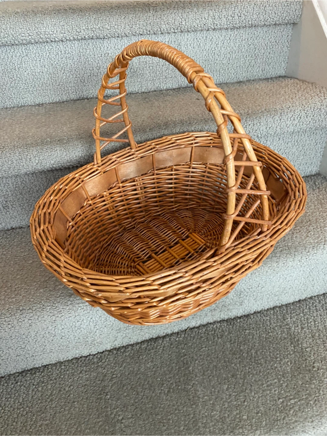 Wicker Basket with Handle - photo 2