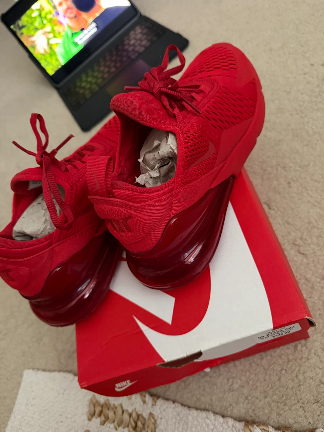 Nike Air Max 270 size 6.5Y - photo 5