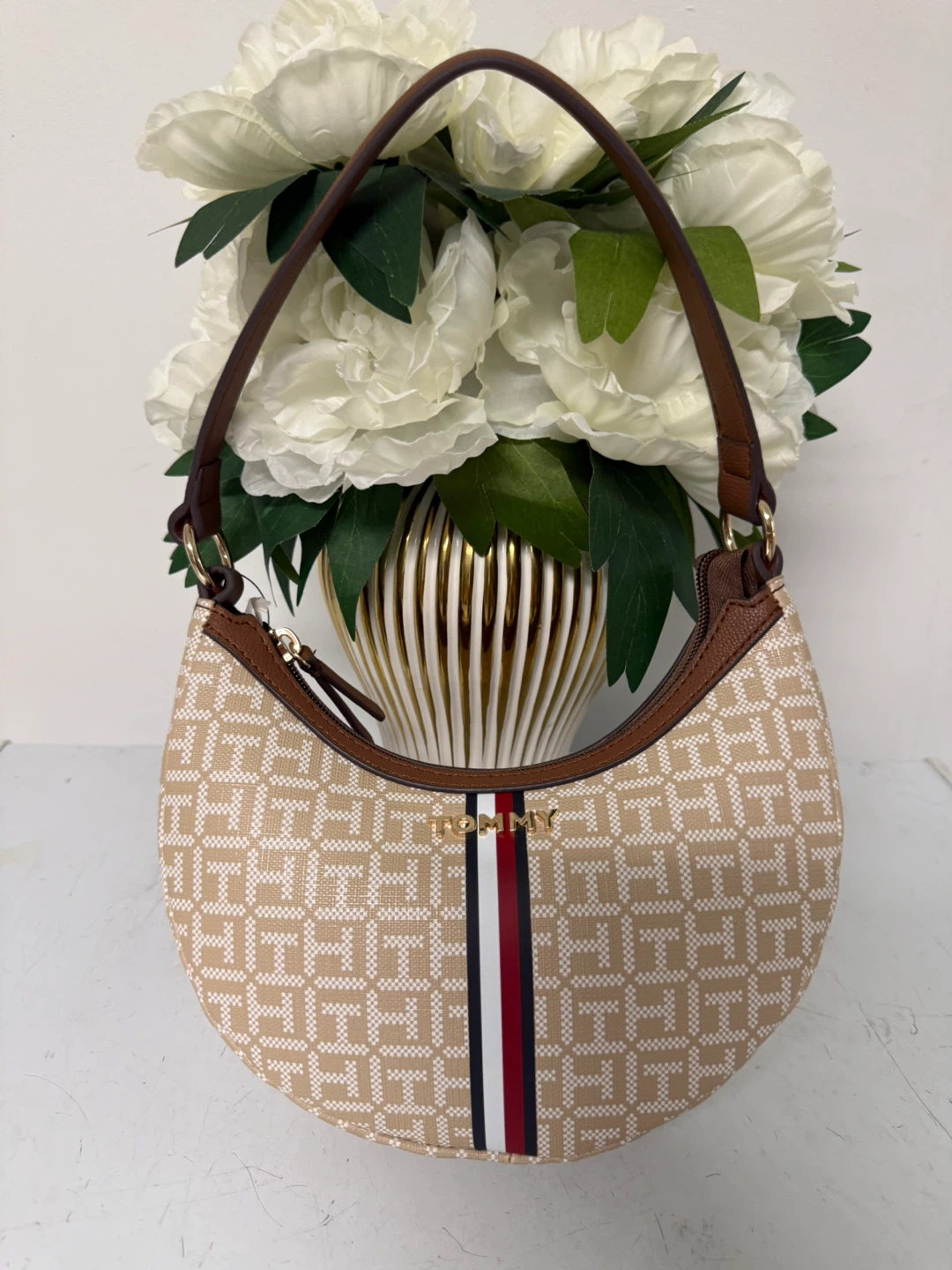 Tommy Hilfiger Hobo Bag