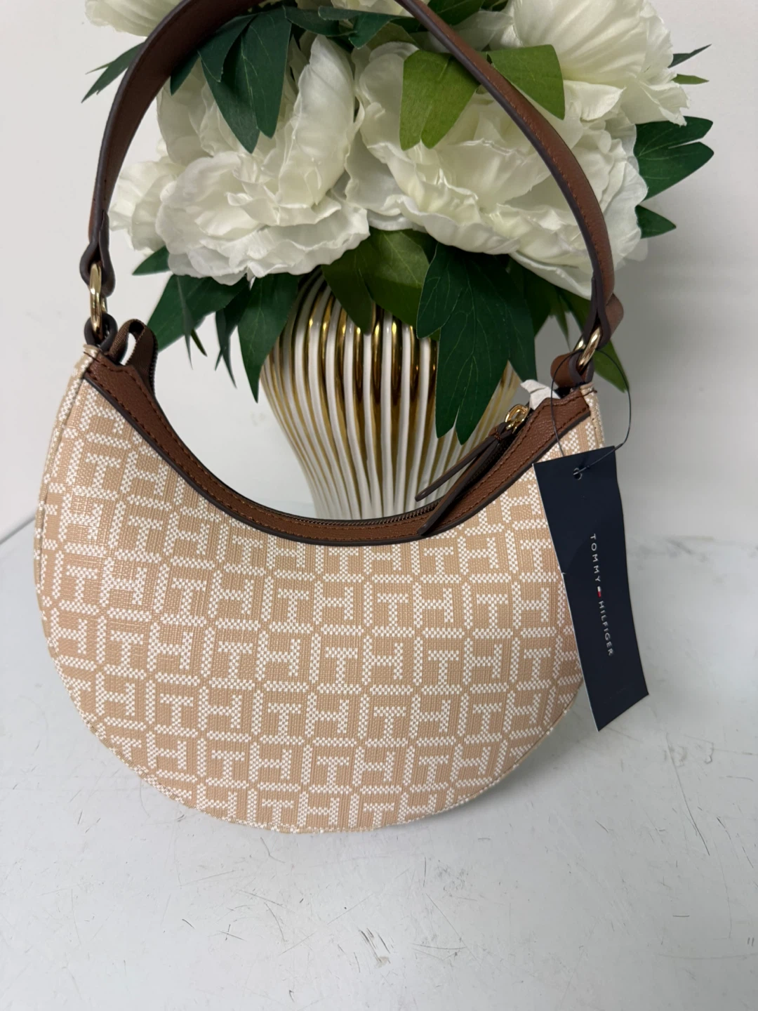 Tommy Hilfiger Hobo Bag - photo 2