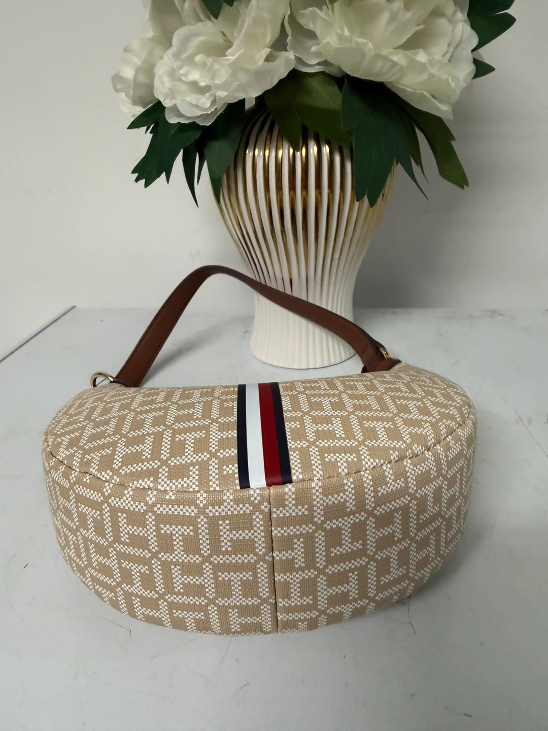 Tommy Hilfiger Hobo Bag - photo 3
