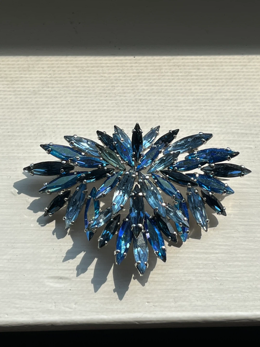 Sherman blue sapphire brooch - photo 2
