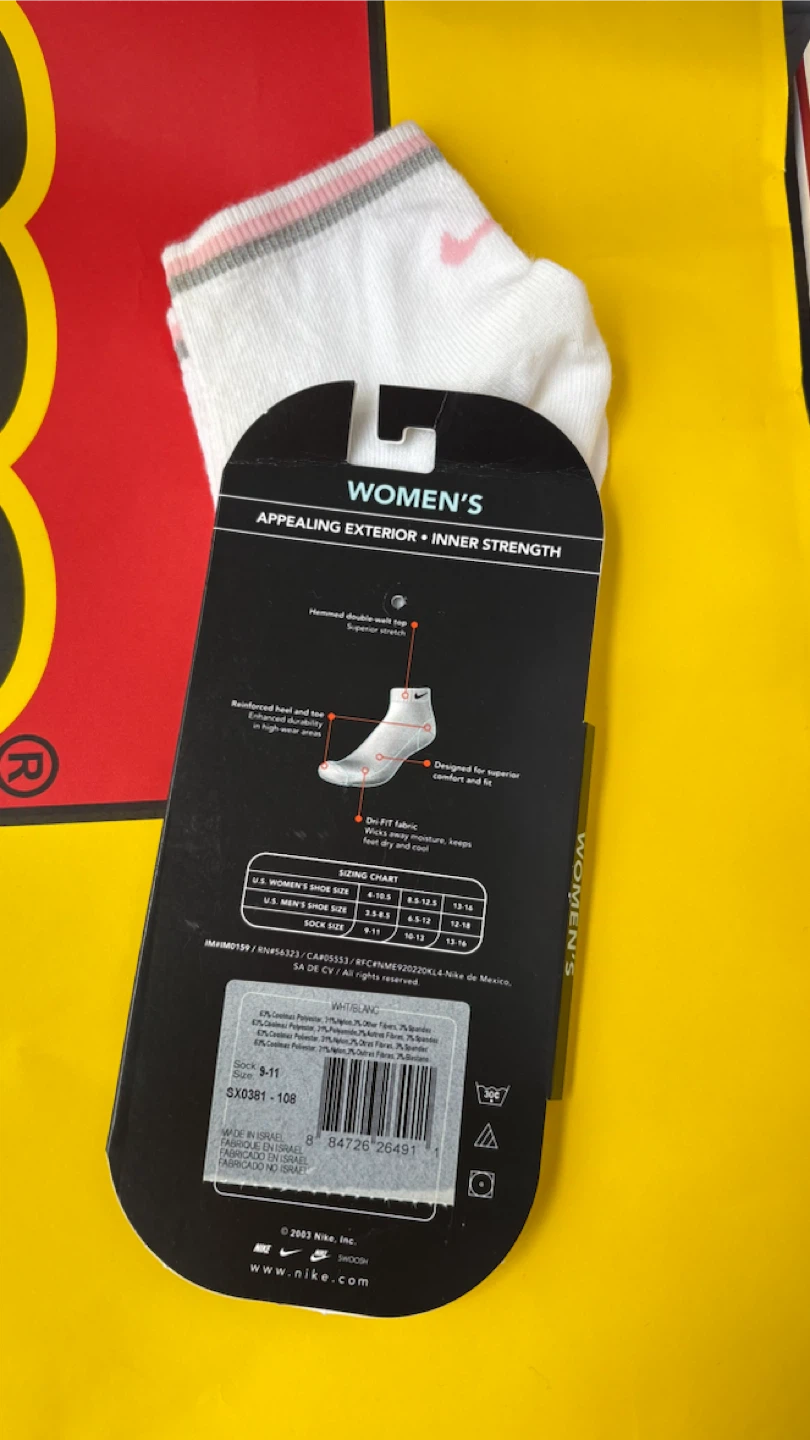 Nike Women's Dri-FIT Low Cut Socks - photo 2