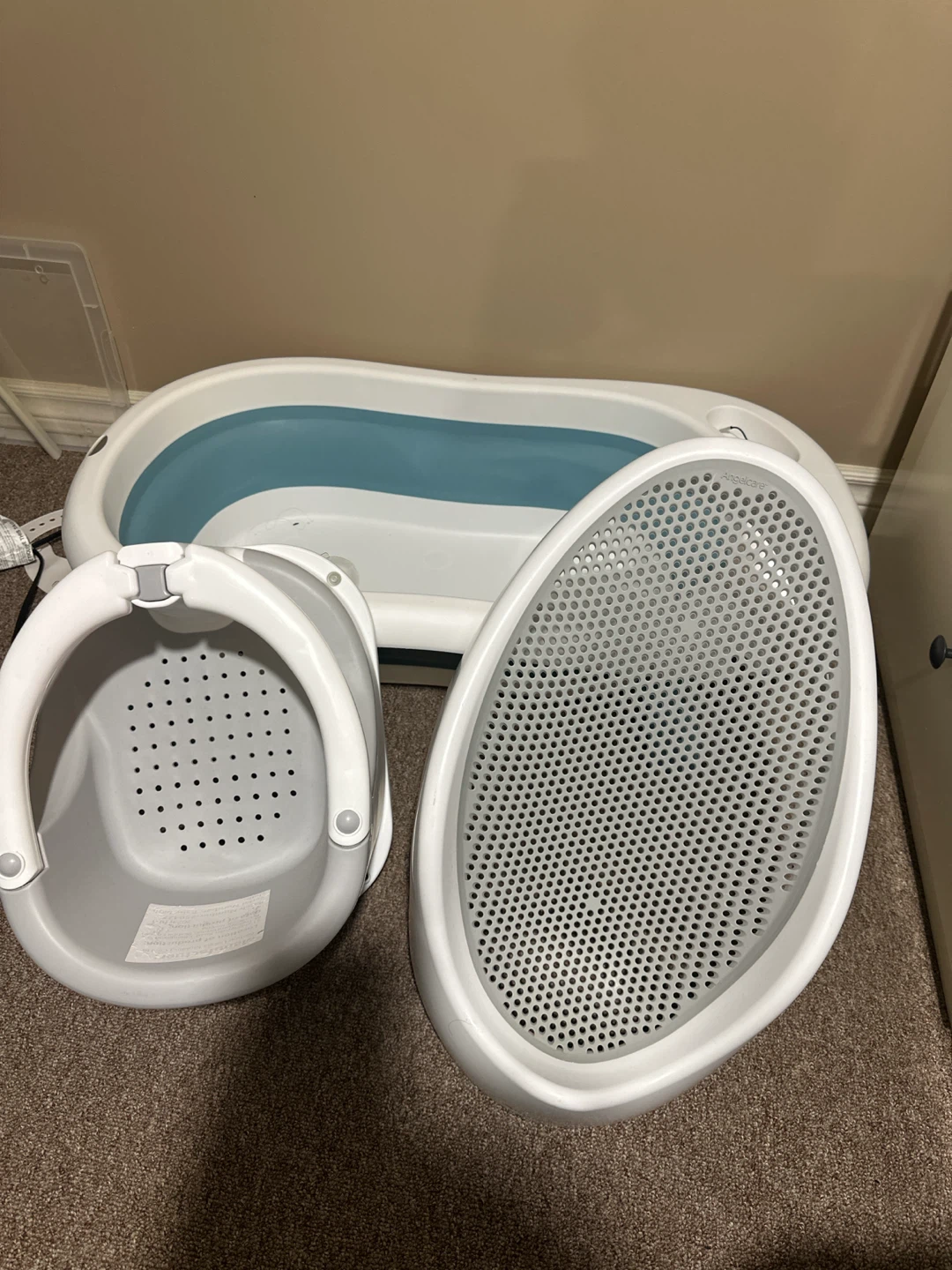 Infant Bath Tub with Accessories