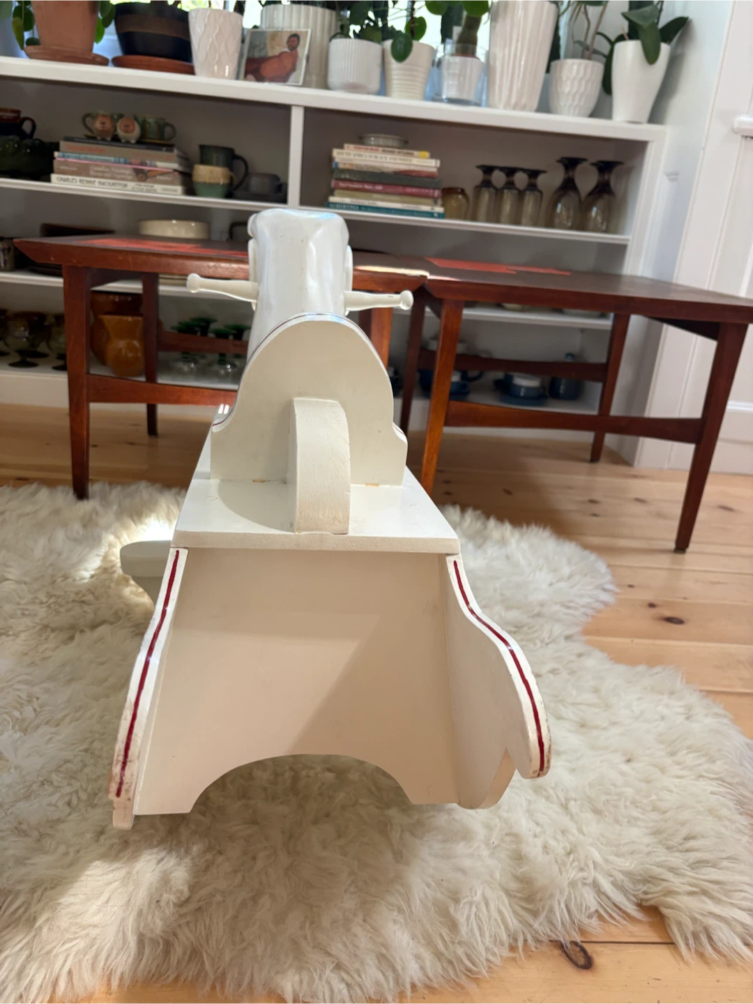 White rocking horse toy - photo 3
