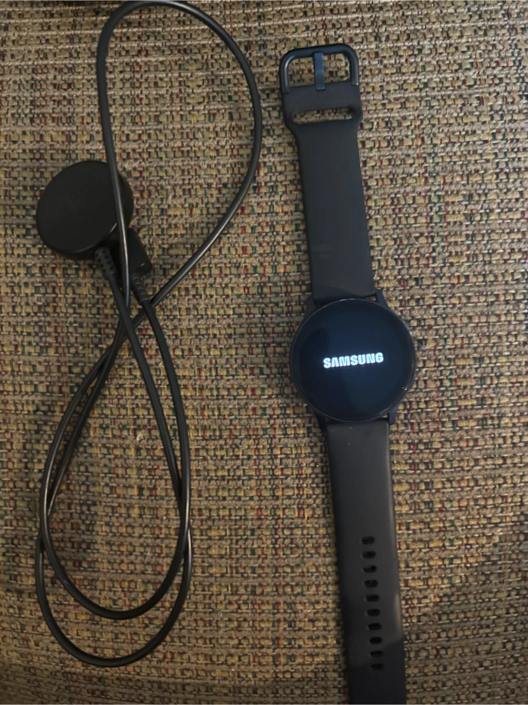 Samsung Smartwatch with Charger